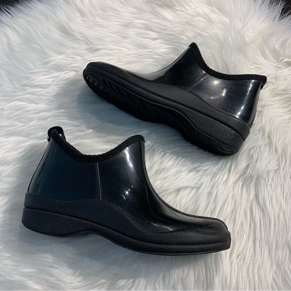 Ankle Rain Boots Glossy Black 8 - Picture 2 of 11
